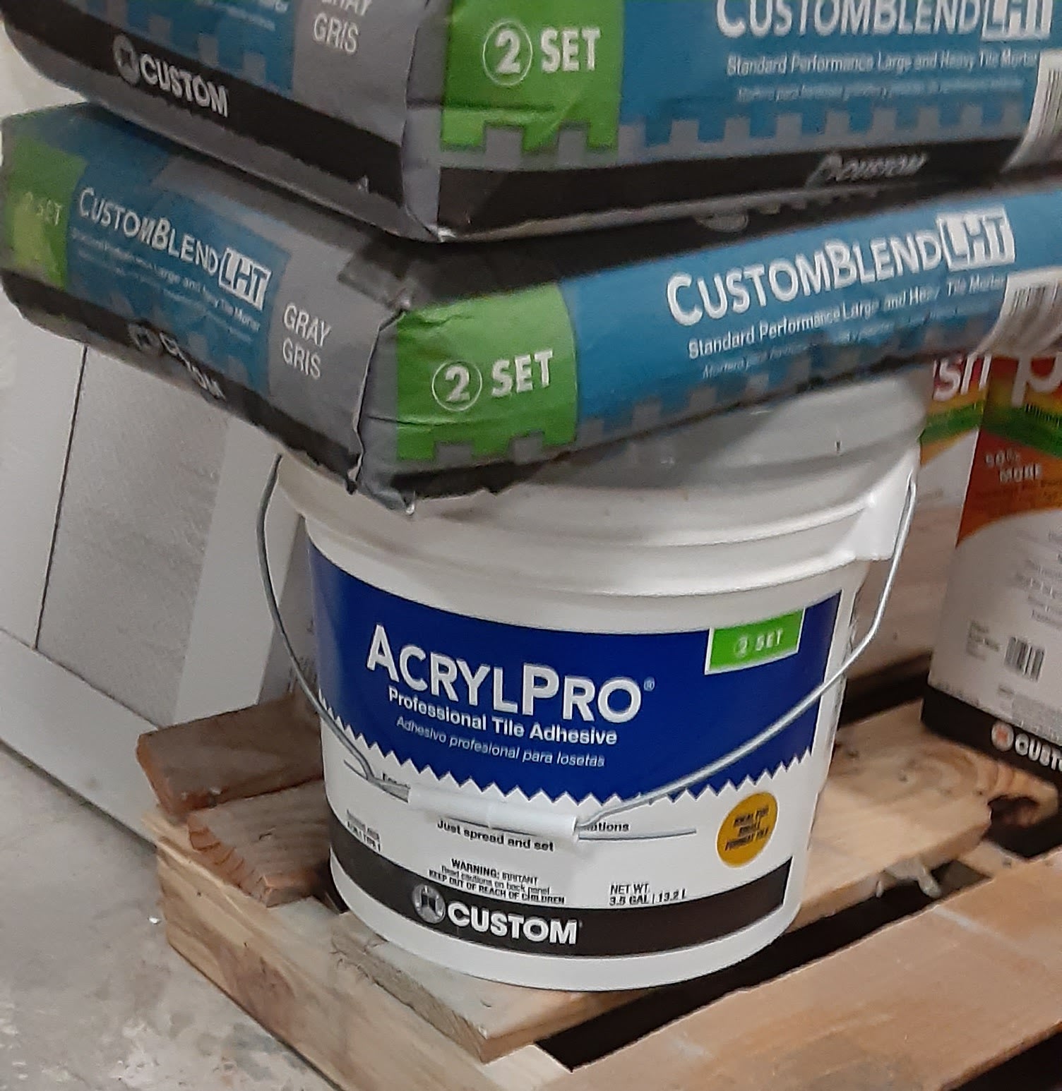 ADHESIVE GLUE